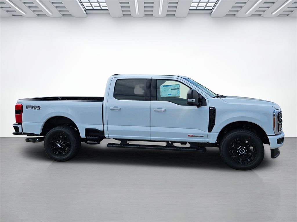 2026 Ford F-250 XLT photo 4