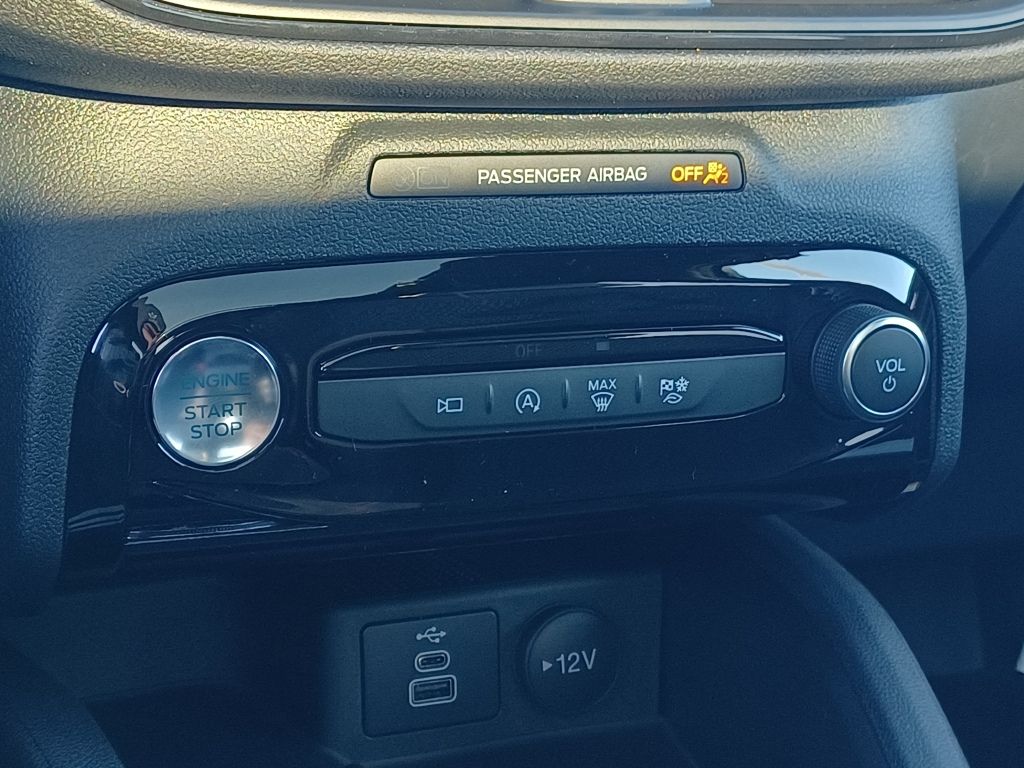 2024 Ford Escape ST-Line Select photo 23