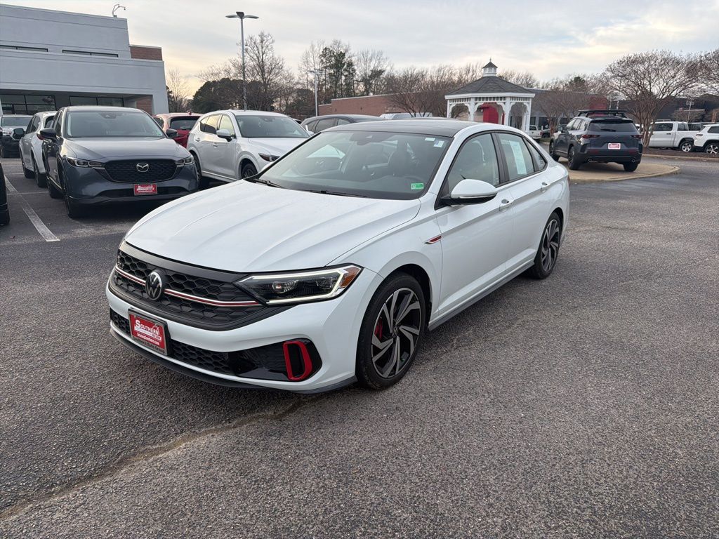 2023 Volkswagen Jetta S's photo