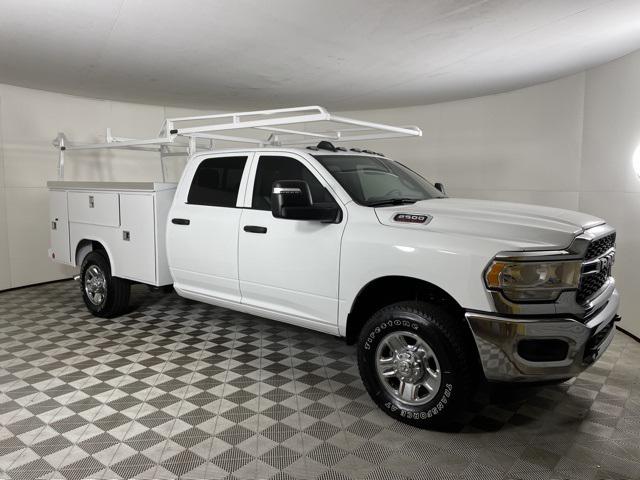 2023 Ram 2500 Tradesman photo 5