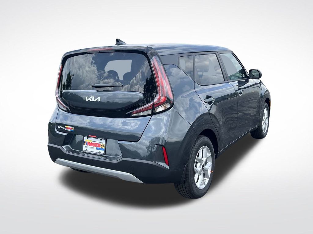 2025 Kia Soul S photo 5