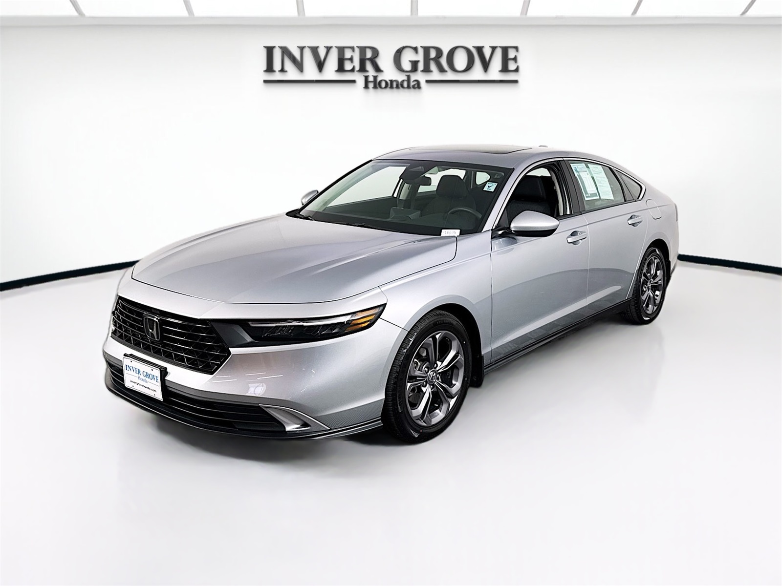 2023 Honda Accord EX's photo