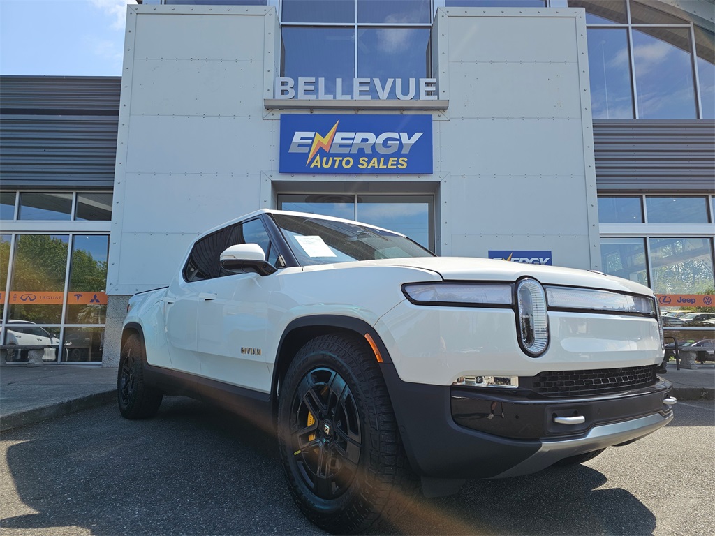 Used 2022 Rivian R1T Adventure with VIN 7FCTGAAA1NN013575 for sale in North Bend, WA