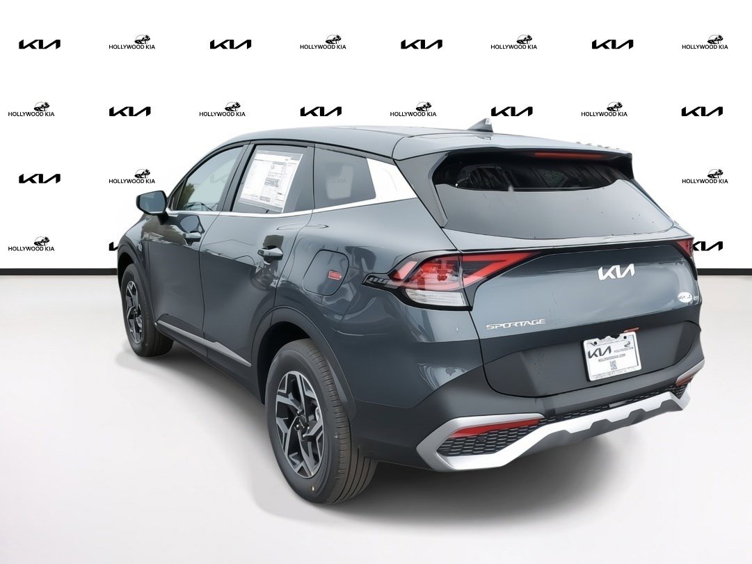 2025 Kia Sportage LX photo 6