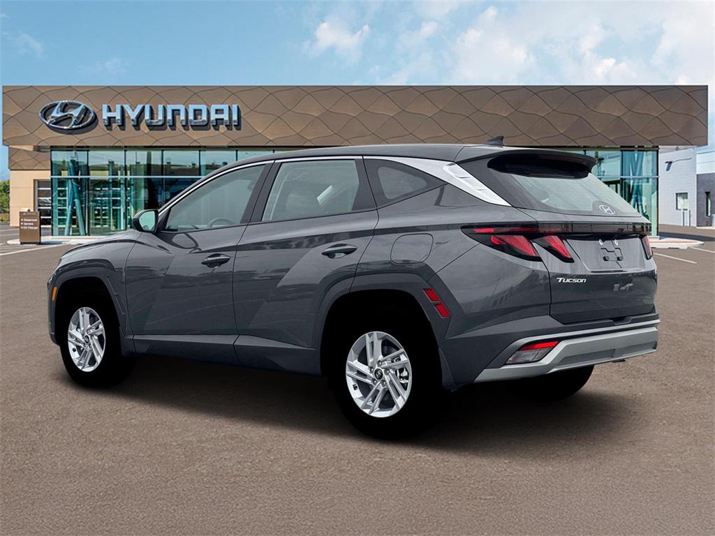 2026 Hyundai Tucson SE photo 4