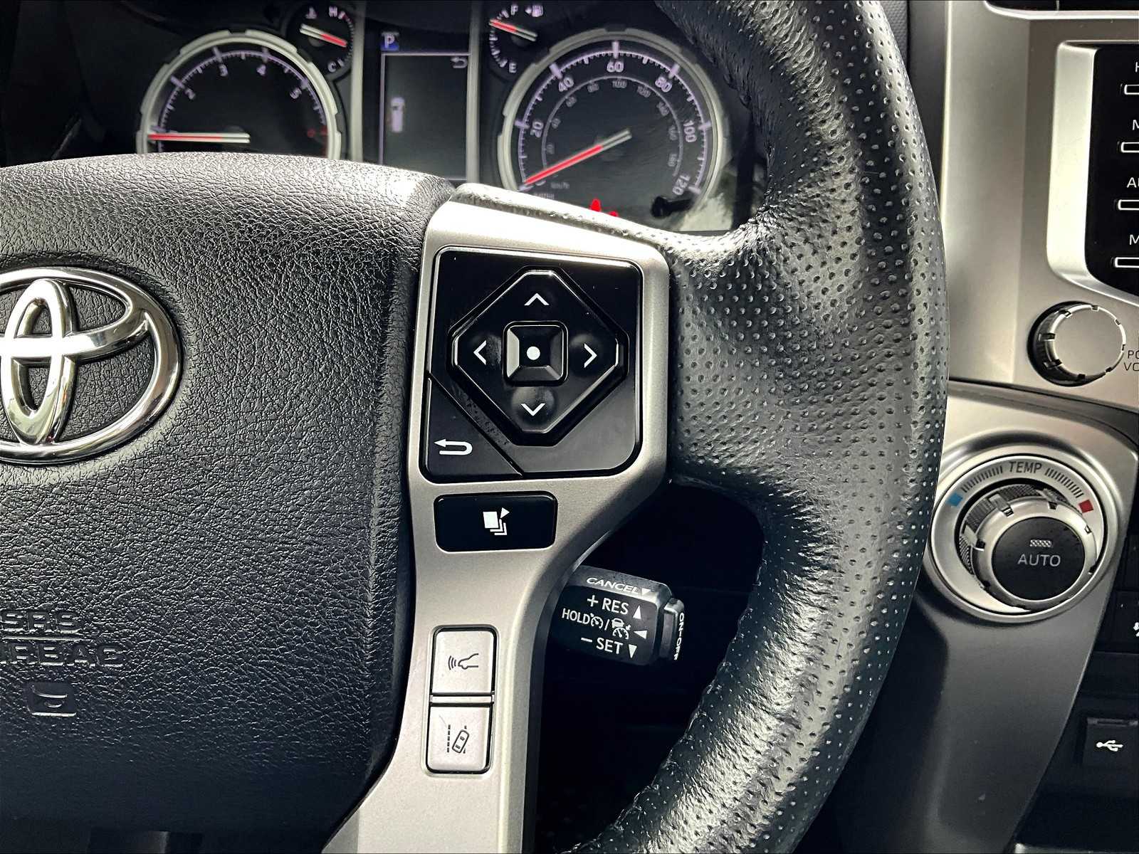 2023 Toyota 4Runner Limited photo 24
