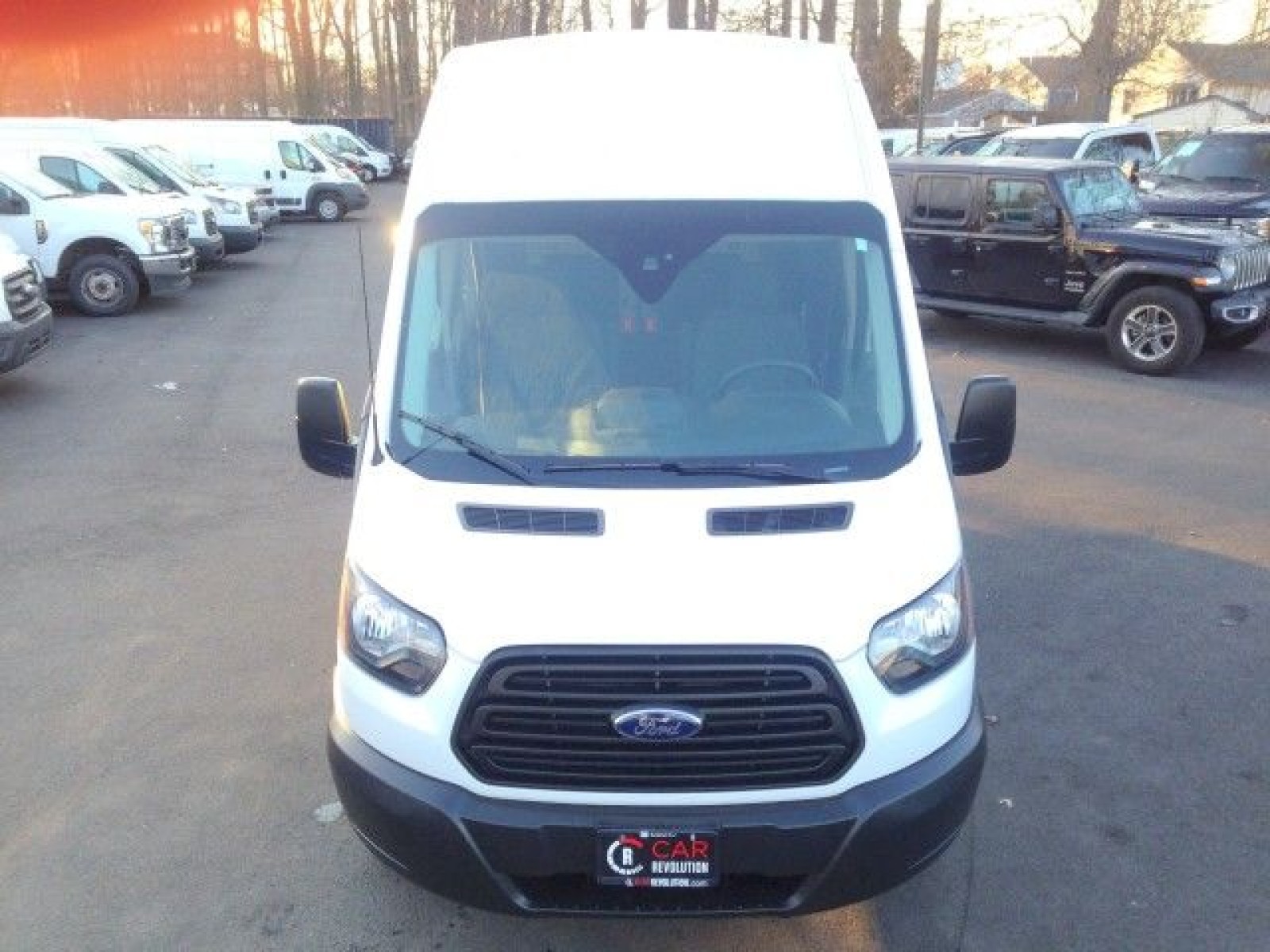 2019 Ford Transit Cargo Van photo 2