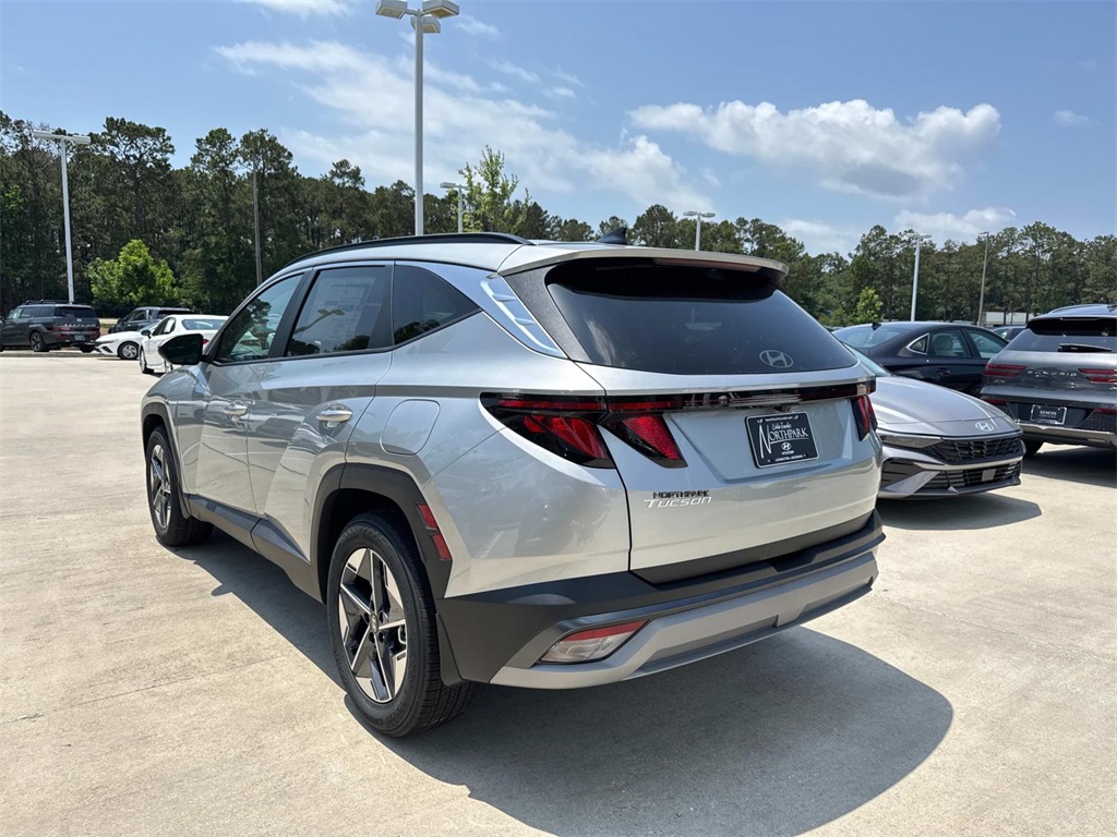 2025 Hyundai Tucson SEL photo 2