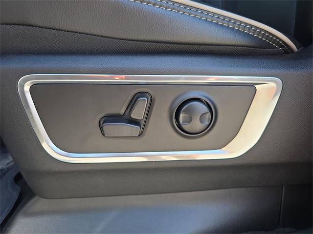 2025 Ram 1500 Laramie photo 13
