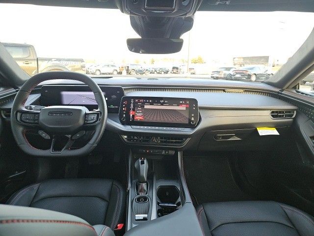 2024 Dodge Charger R/T photo 13