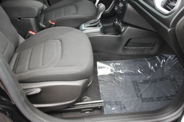 2020 Jeep Renegade Latitude photo 29