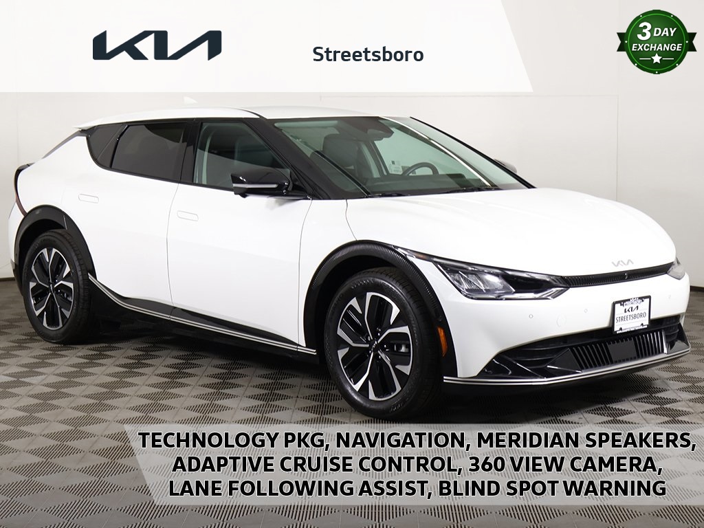 2023 Kia EV6 Wind's photo