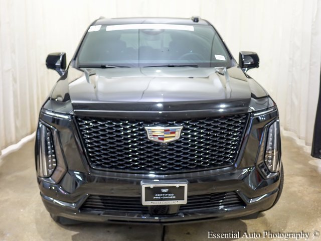 2025 Cadillac Escalade Sport photo 2