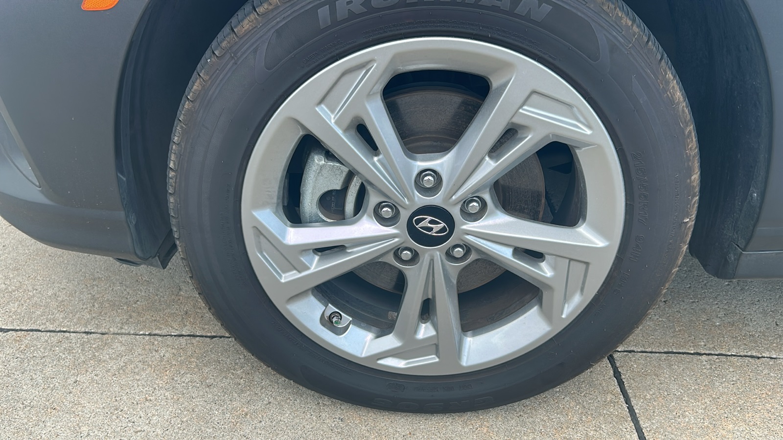 2023 Hyundai Kona SEL photo 8