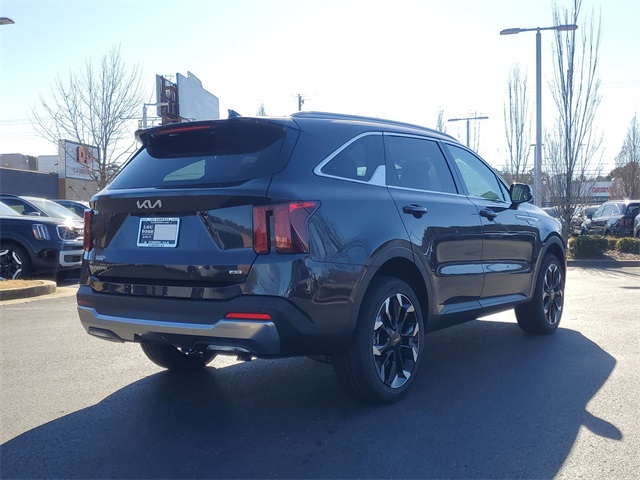 2025 Kia Sorento EX photo 3