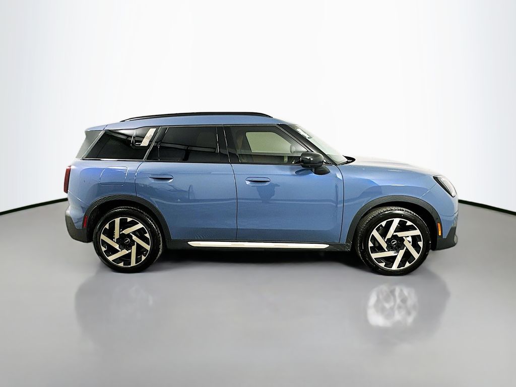 2025 Mini Countryman S ALL4 Iconic photo 4