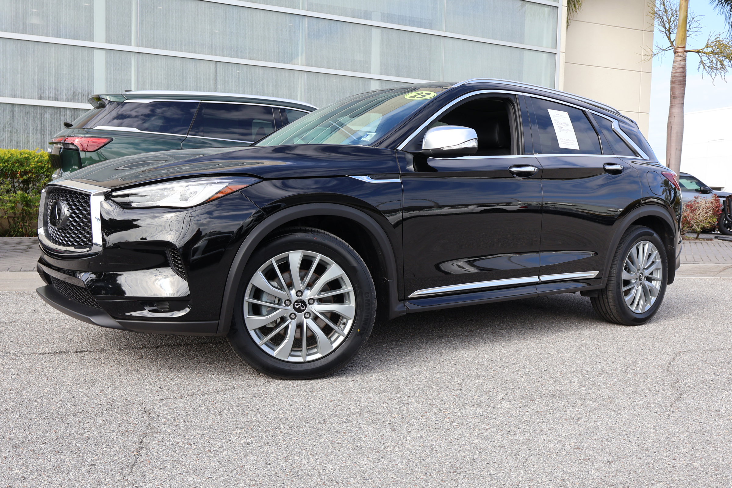 2023 INFINITI QX50 Luxe