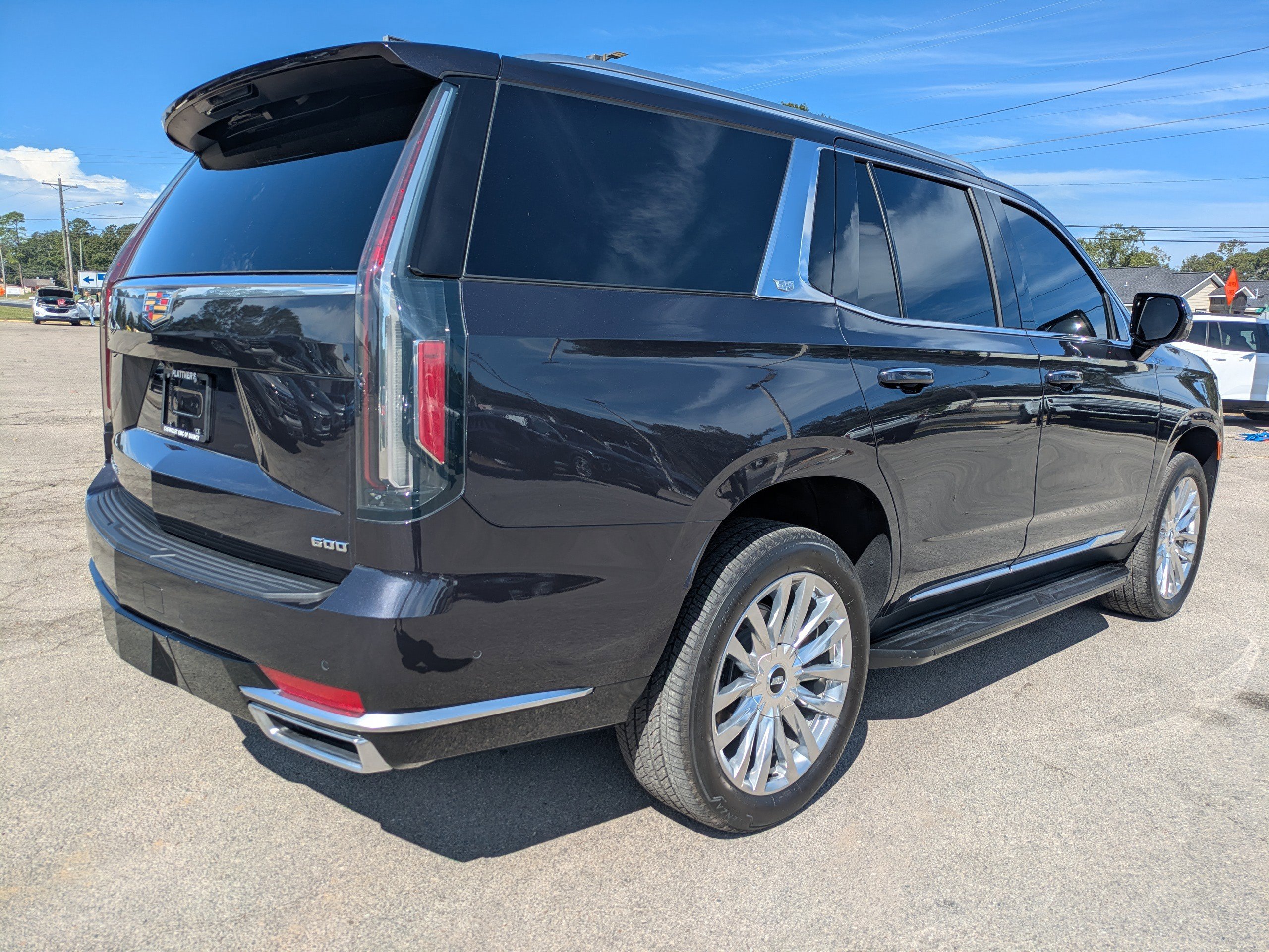 2024 Cadillac Escalade Premium Luxury photo 3