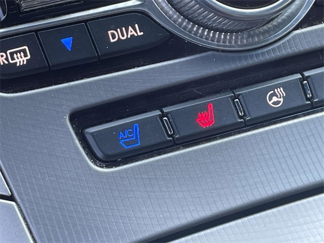 2020 Lincoln MKZ Reserve photo 24