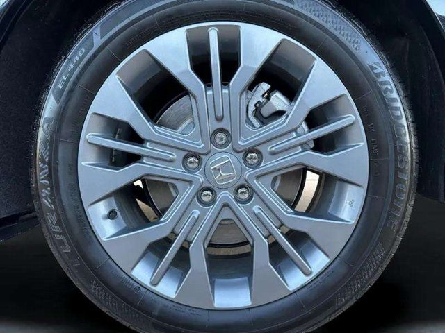 2025 Honda Odyssey Touring photo 40