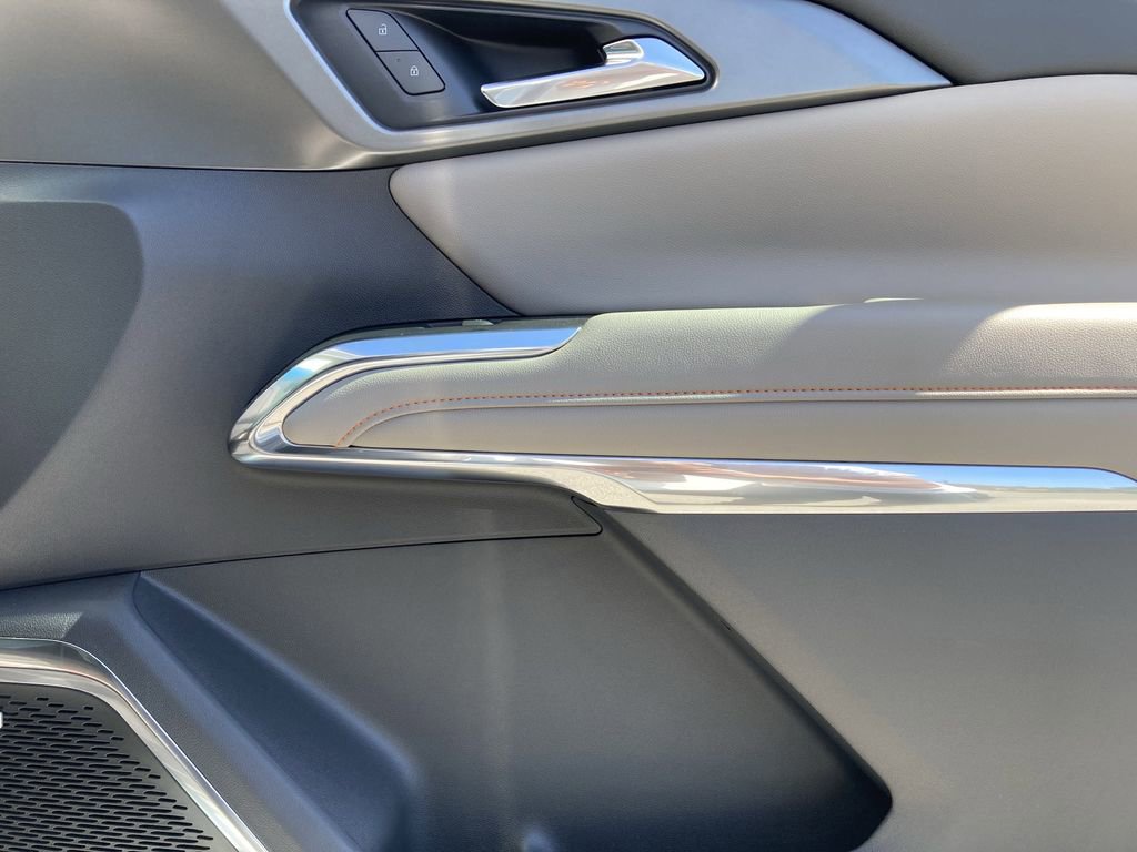 2025 Chevrolet Traverse photo 33
