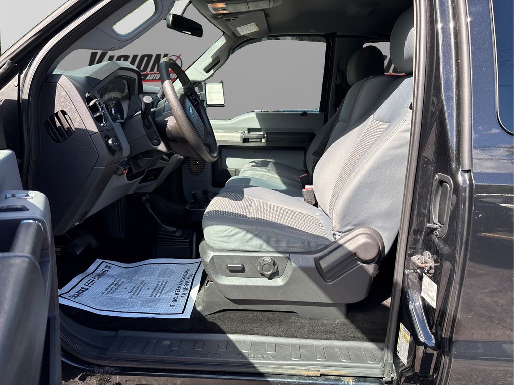 2015 Ford F-250 photo 7