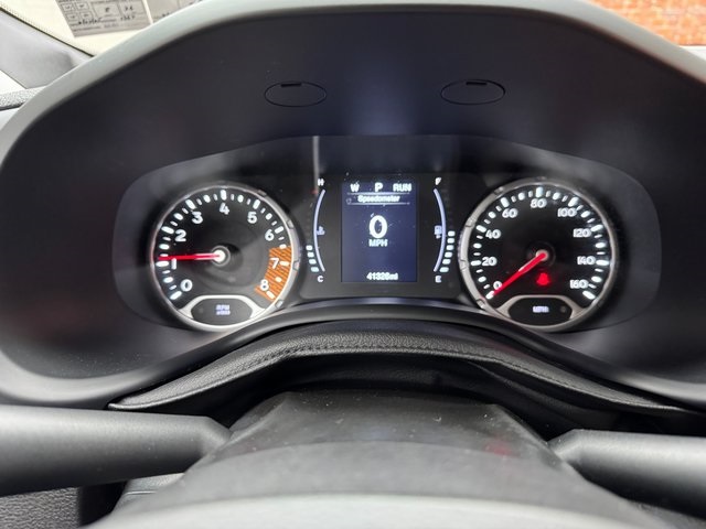 2020 Jeep Renegade Latitude photo 15