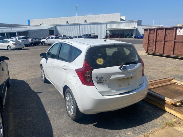 2015 Nissan Versa Note Plus photo 4