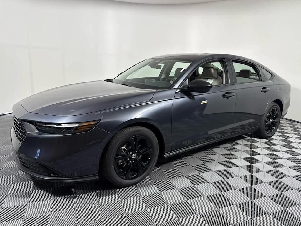 2025 Honda Accord 1.5T SE photo 2