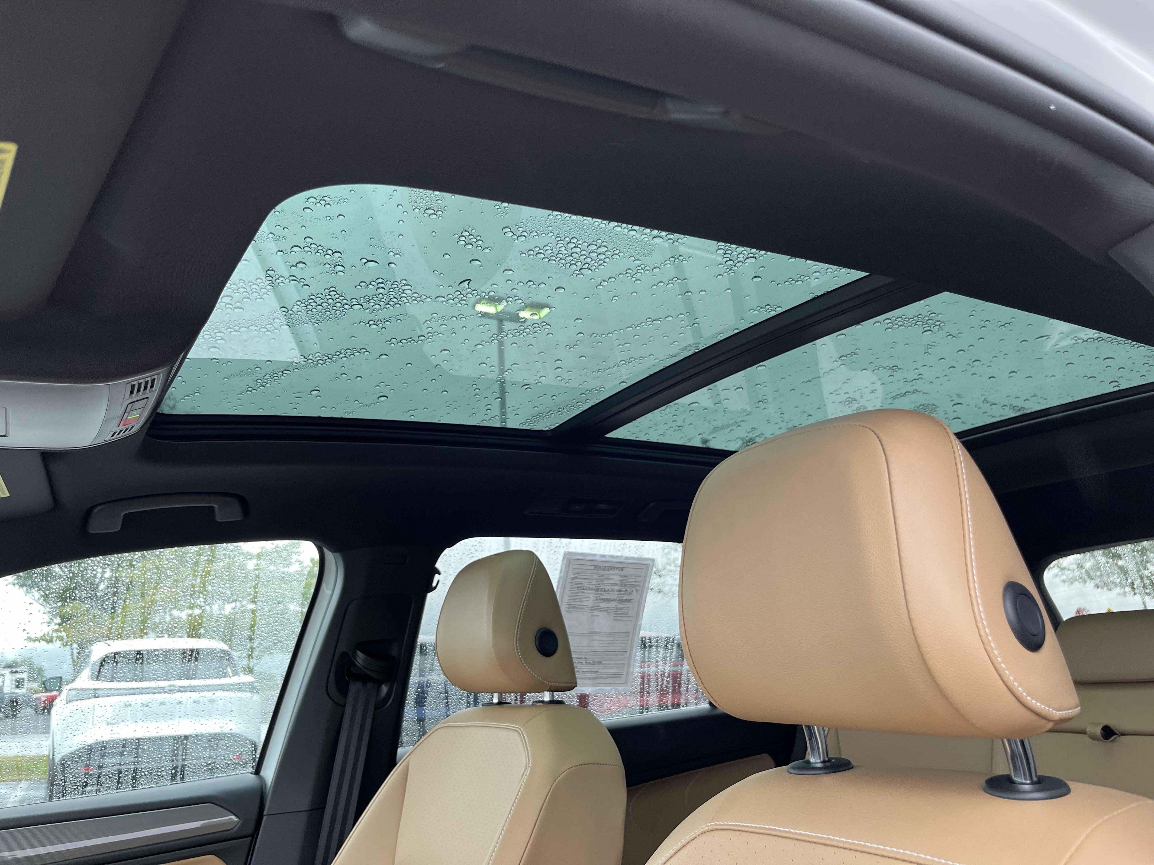 2022 Volkswagen Tiguan SE photo 4