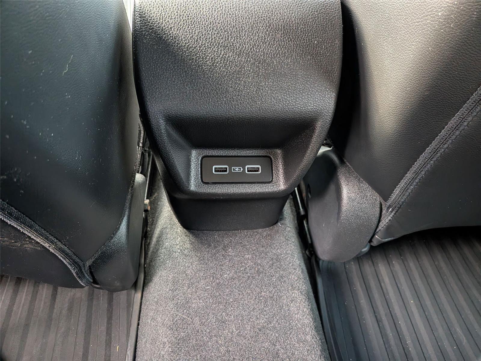 2022 Honda Civic Hatchback Sport Touring photo 27