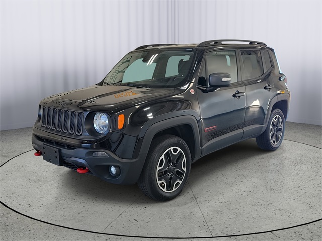 2017 Jeep Renegade Trailhawk photo 3