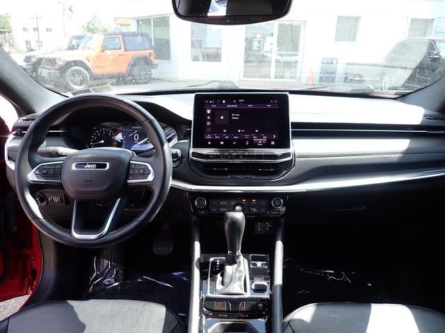 2022 Jeep Compass High Altitude photo 15