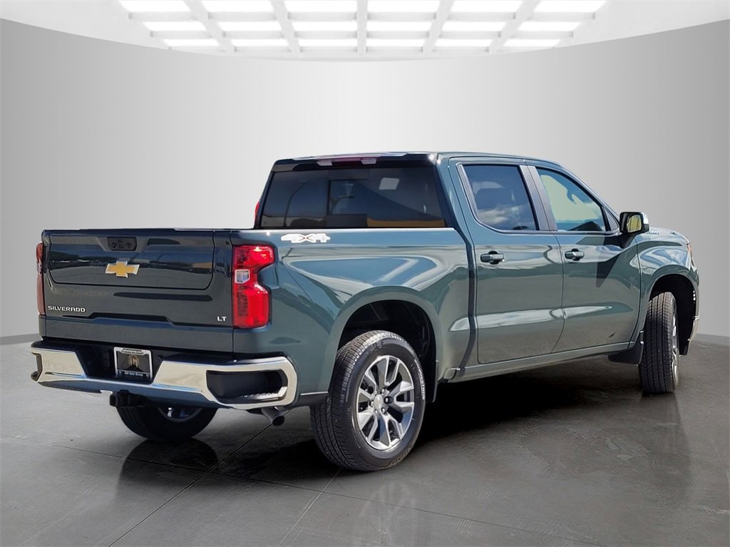 2026 Chevrolet Silverado 1500 LT photo 4