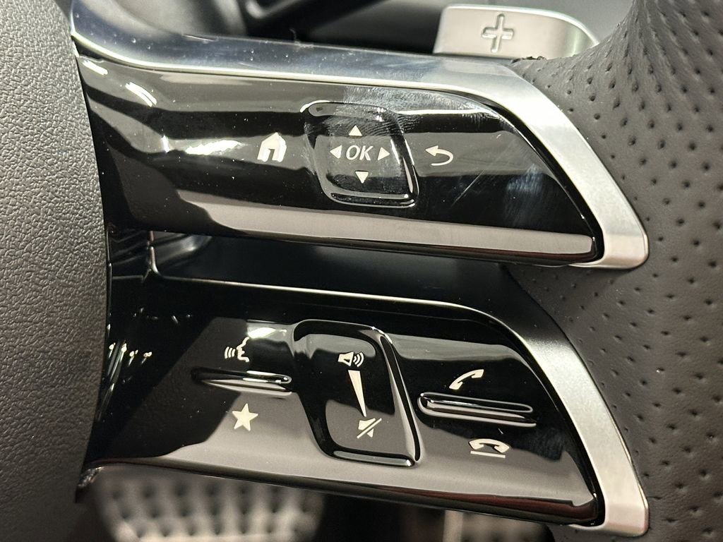 2026 Mercedes Benz GLC 300 photo 27