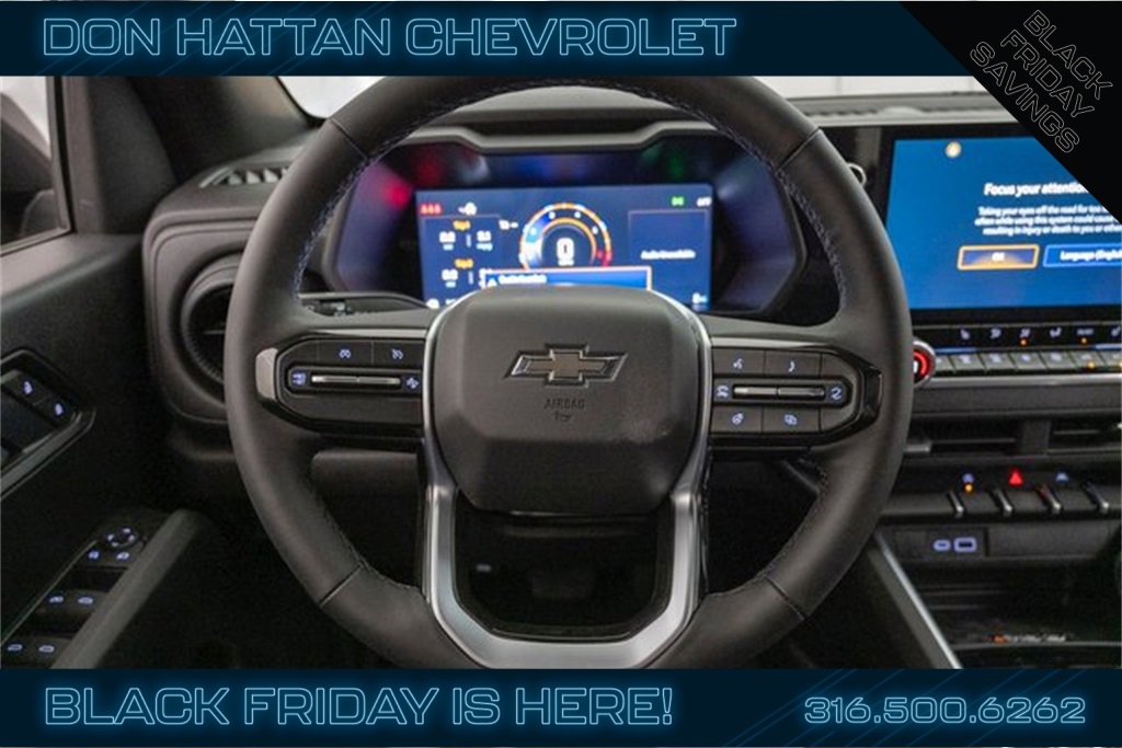 2026 Chevrolet Colorado Trail Boss photo 2