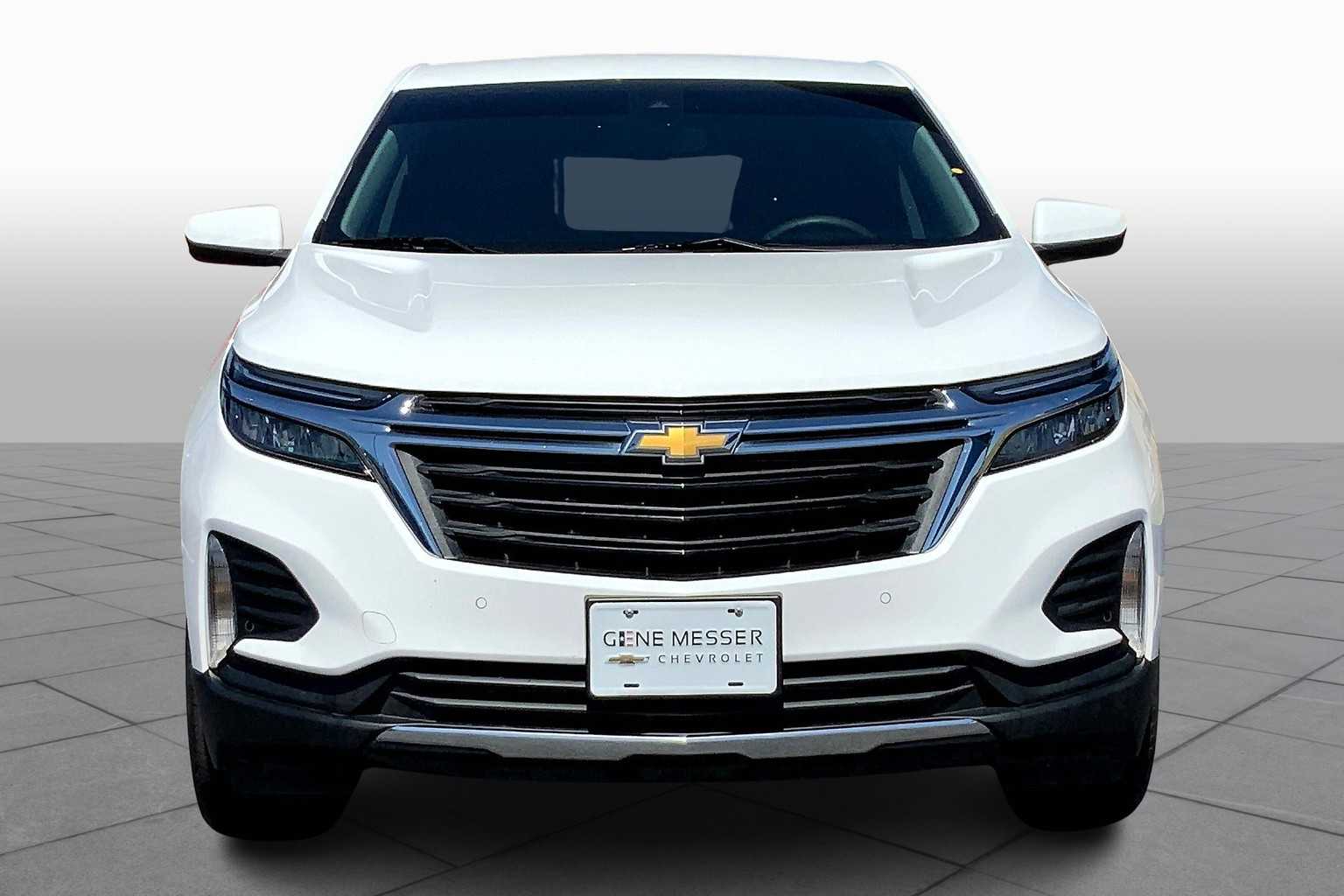 2023 Chevrolet Equinox LT photo 3