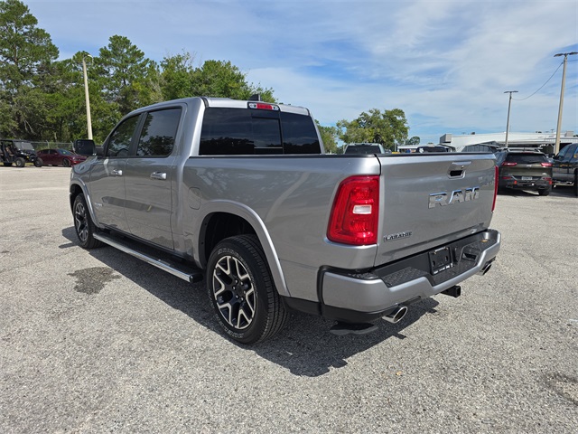 2026 Ram 1500 Laramie photo 2