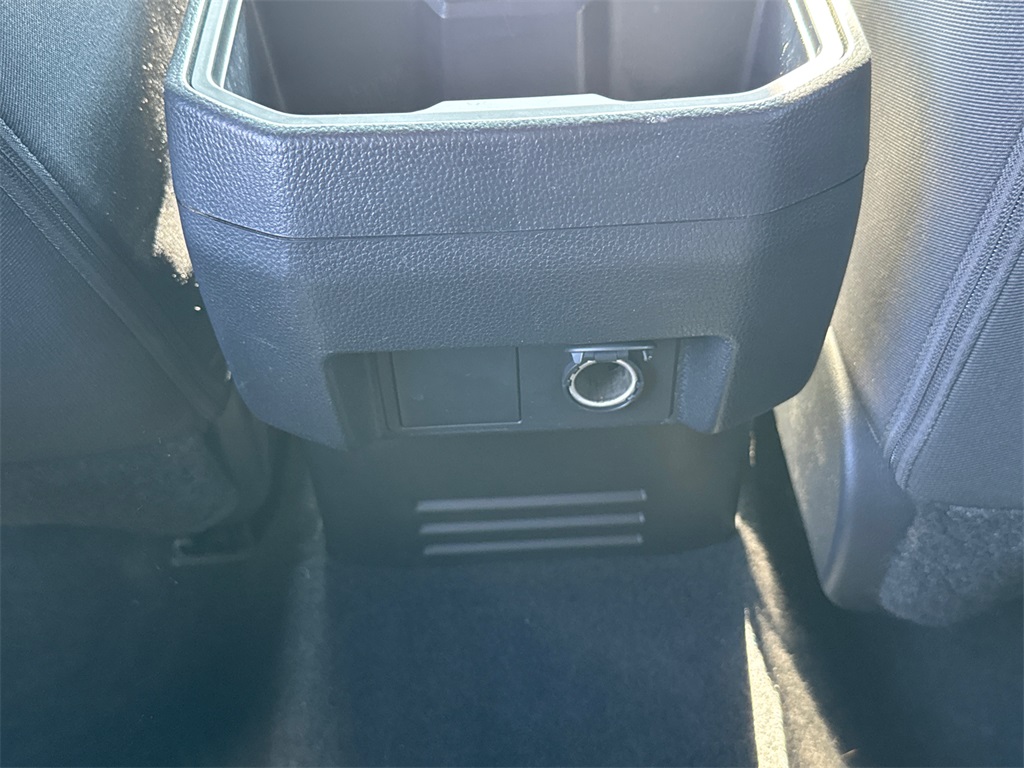 2024 Toyota Tacoma SR5 photo 20