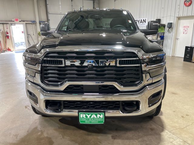 2026 Ram 5500 Tradesman photo 2