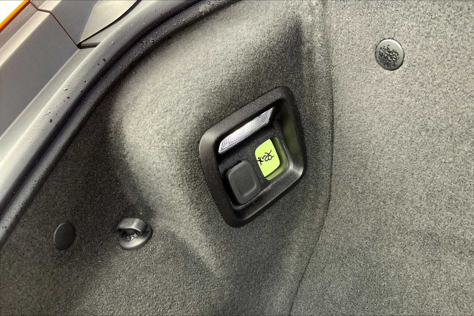 2024 Chevrolet Corvette 1LT photo 23