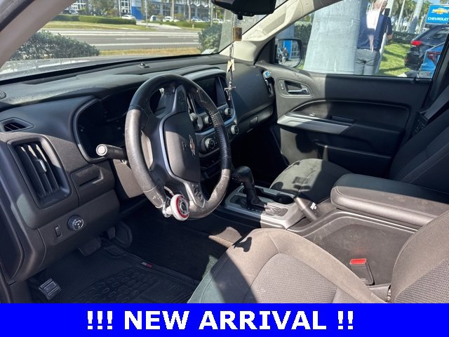 2018 Chevrolet Colorado LT photo 3