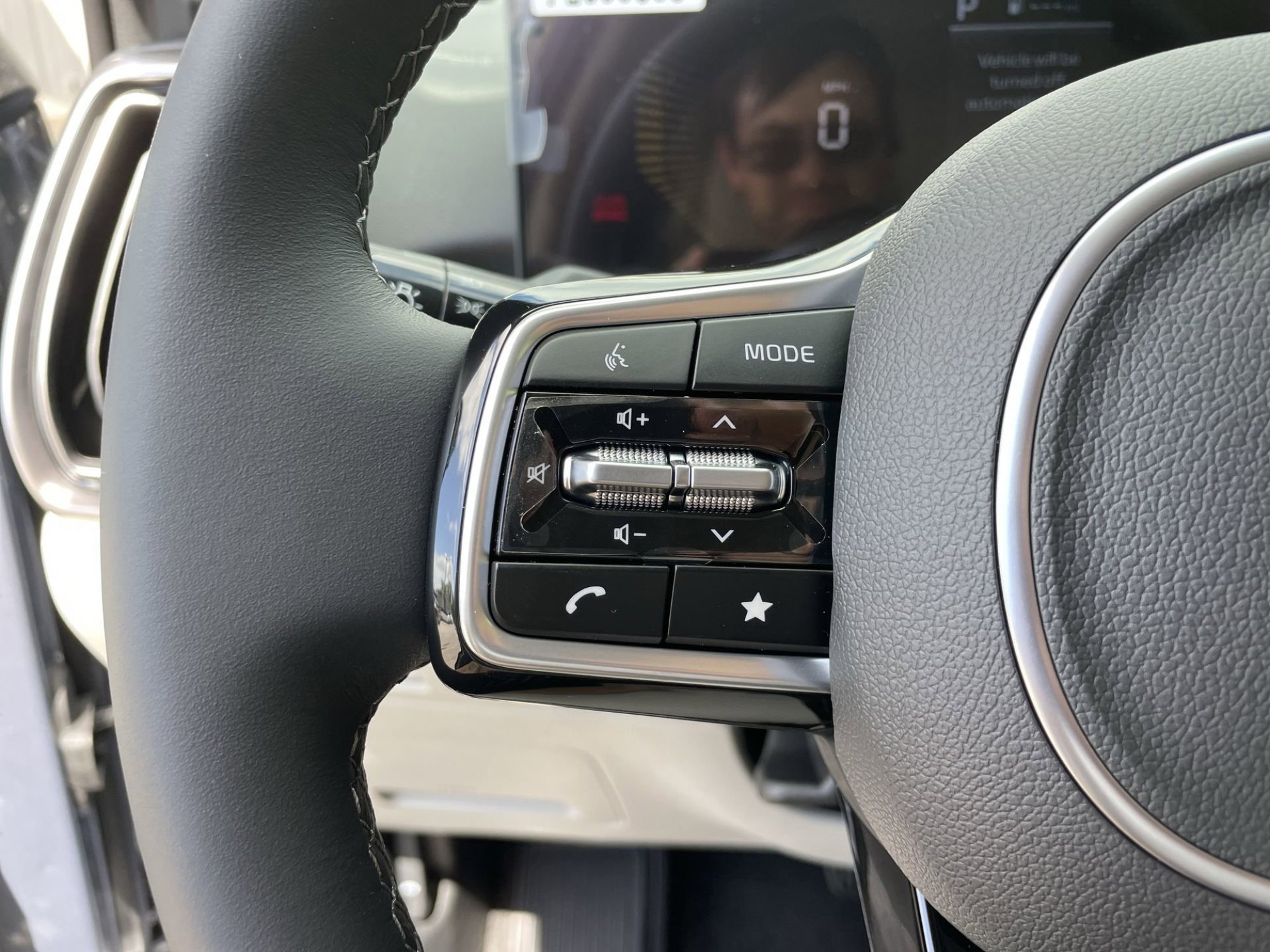 2025 Kia Sorento S photo 22