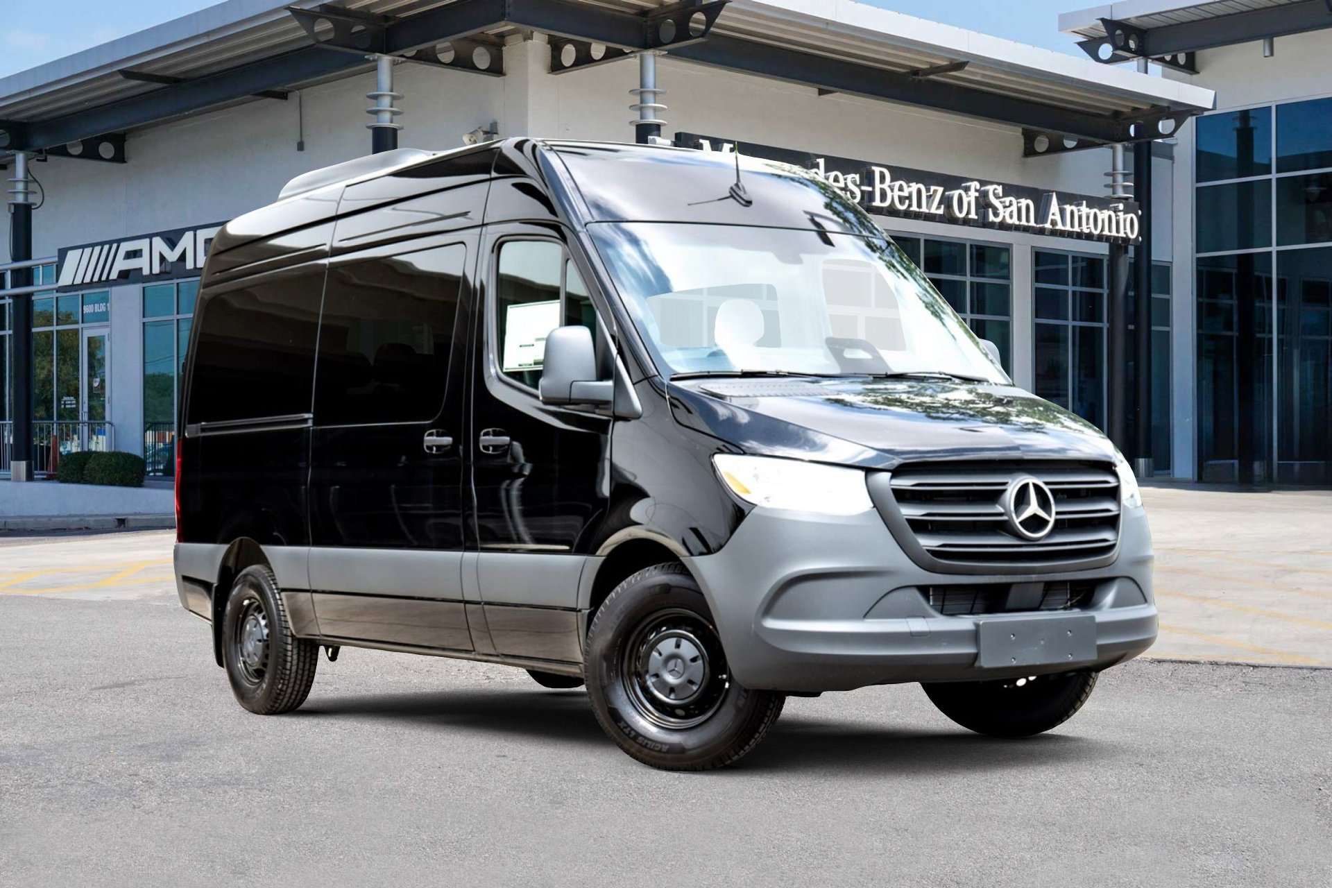 2025 Mercedes-Benz Sprinter Passenger Van Base's photo