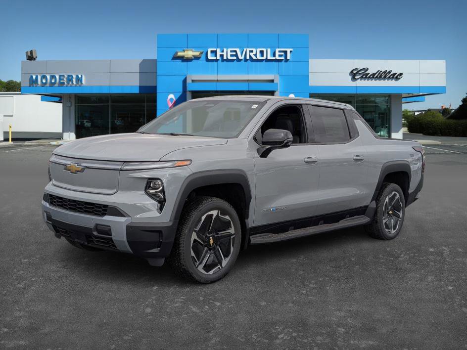 2026 Chevrolet Silverado EV LT's photo