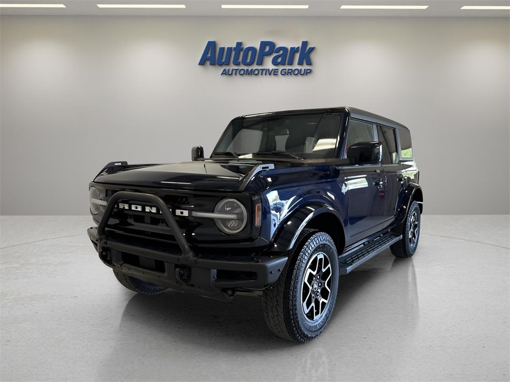 2021 Ford Bronco Outer Banks photo 3