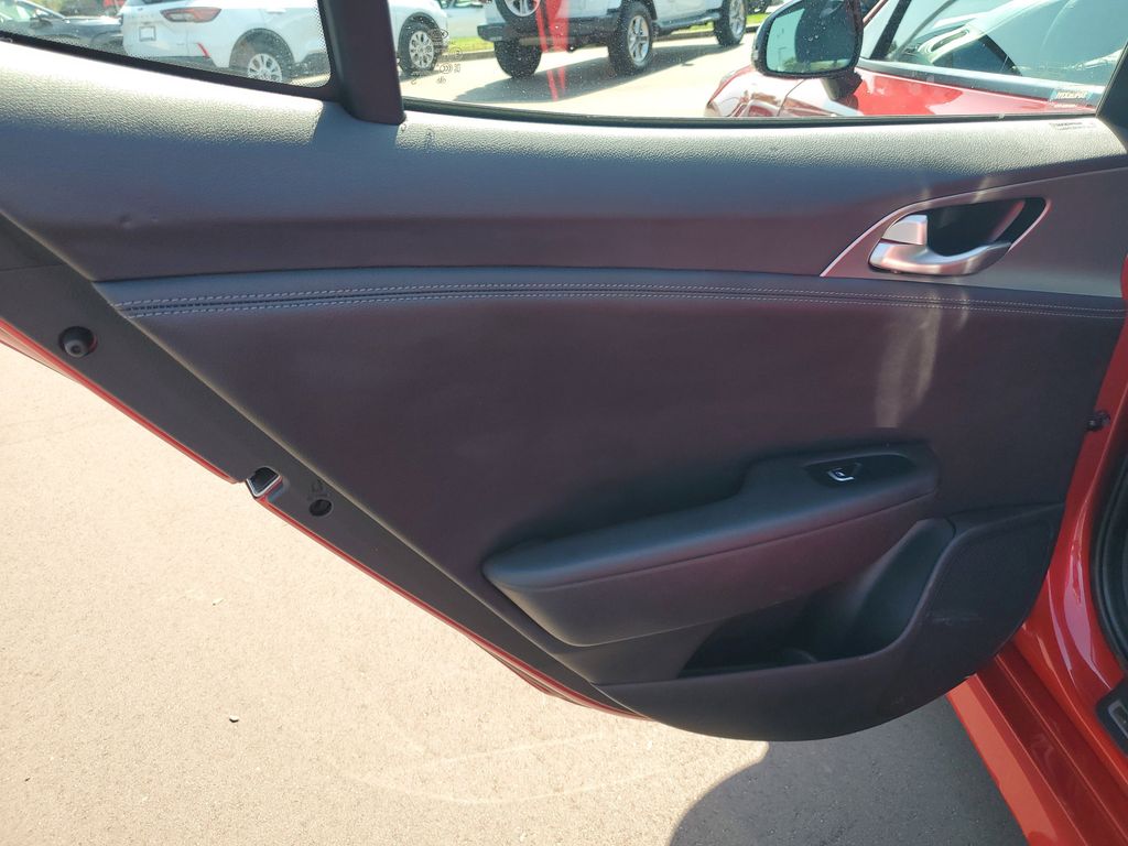2019 Kia Stinger GT photo 22