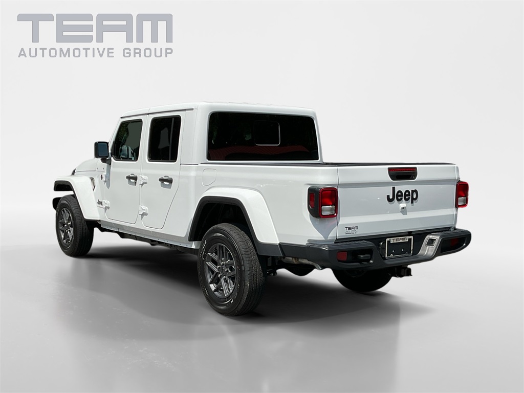 2025 Jeep Gladiator Sport S photo 5