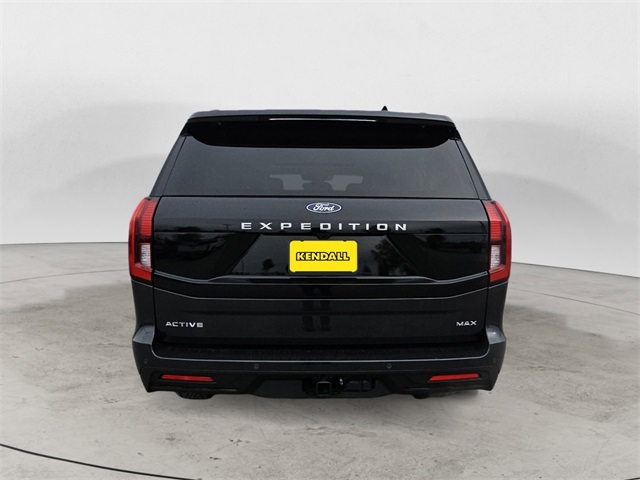 2025 Ford Expedition MAX photo 3