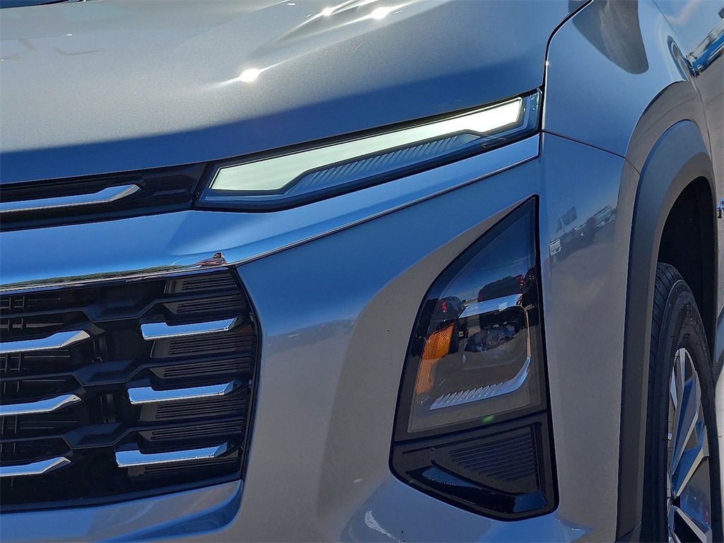 2026 Chevrolet Equinox LT photo 7